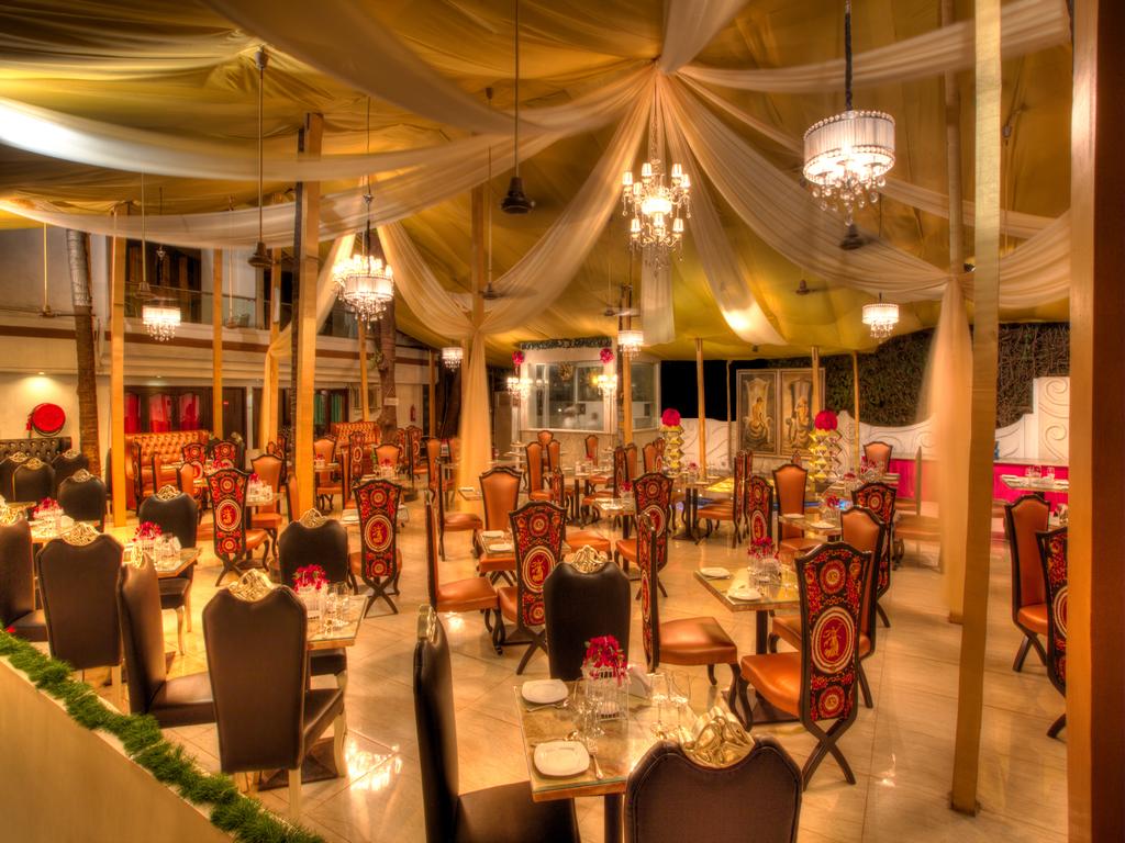 Estrela Do Mar Beach Resort Goa Restaurant