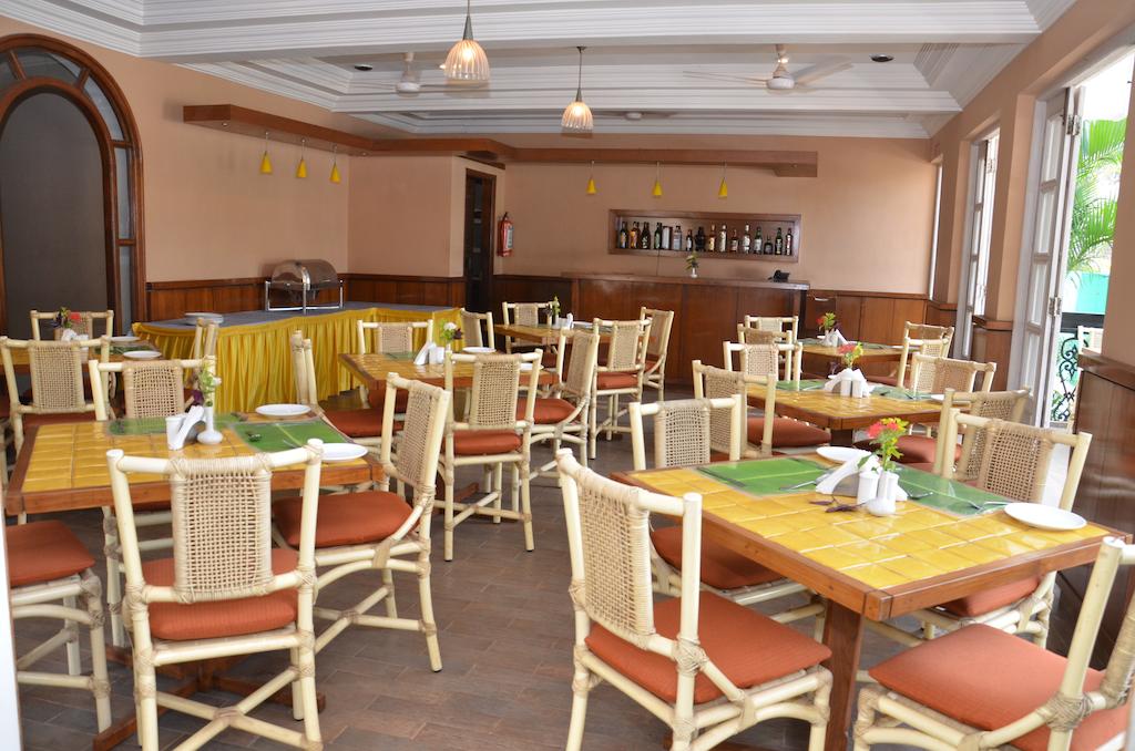 Sonesta Inn Resort Goa Restaurant