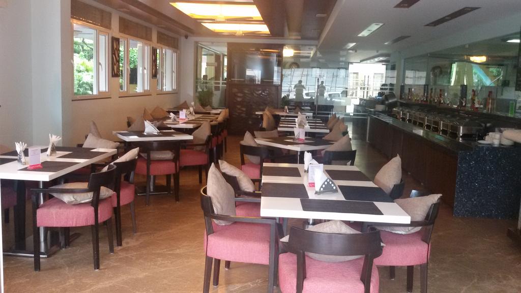 De Coracao Resort Goa Restaurant
