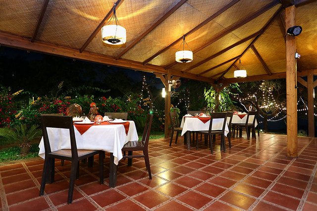 Stone Water Eco Resort Goa Restaurant
